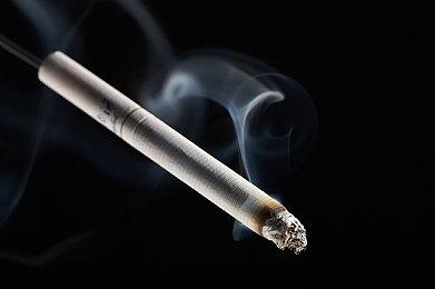 还能这么玩？美女高玩手脚同时玩两个《只狼》成功双杀总BOSS